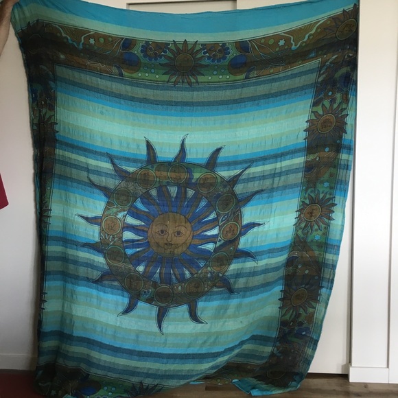 Urban Outfitters Other - Beautiful Sun Tapestry